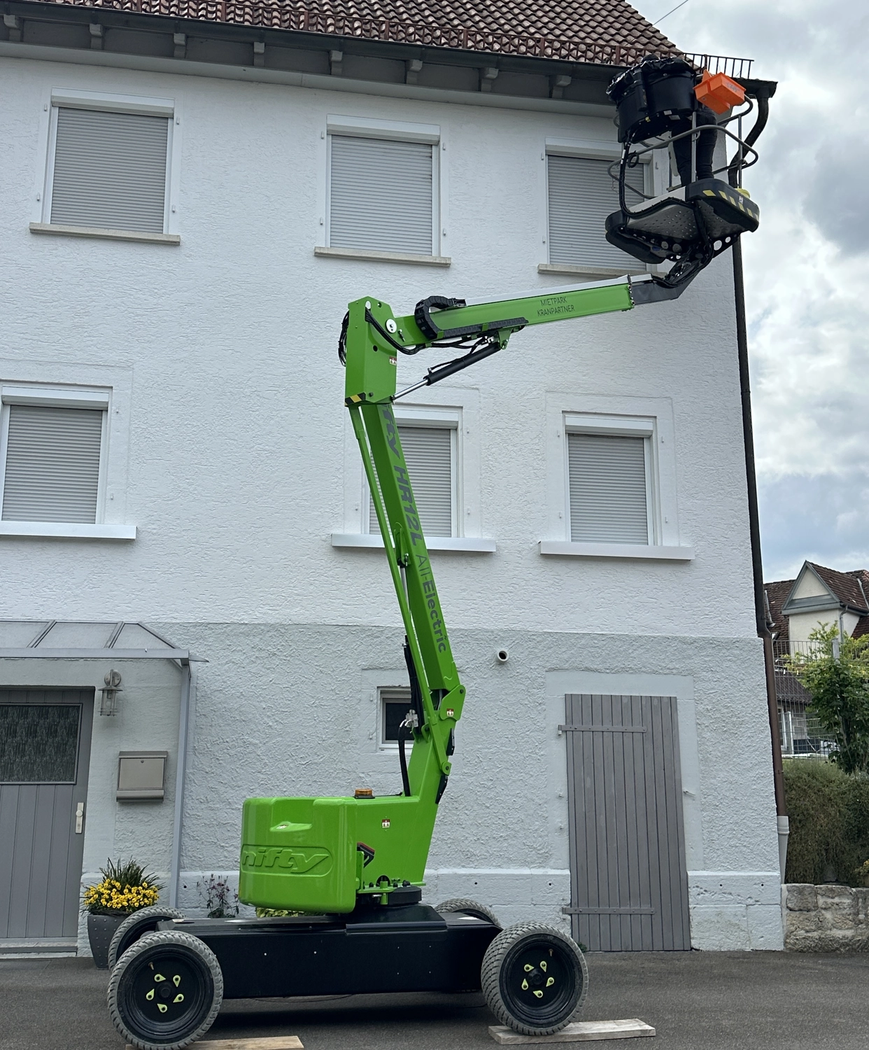 Baggerpark Rottenburg - Baggervermietung - Teleskophebebühne